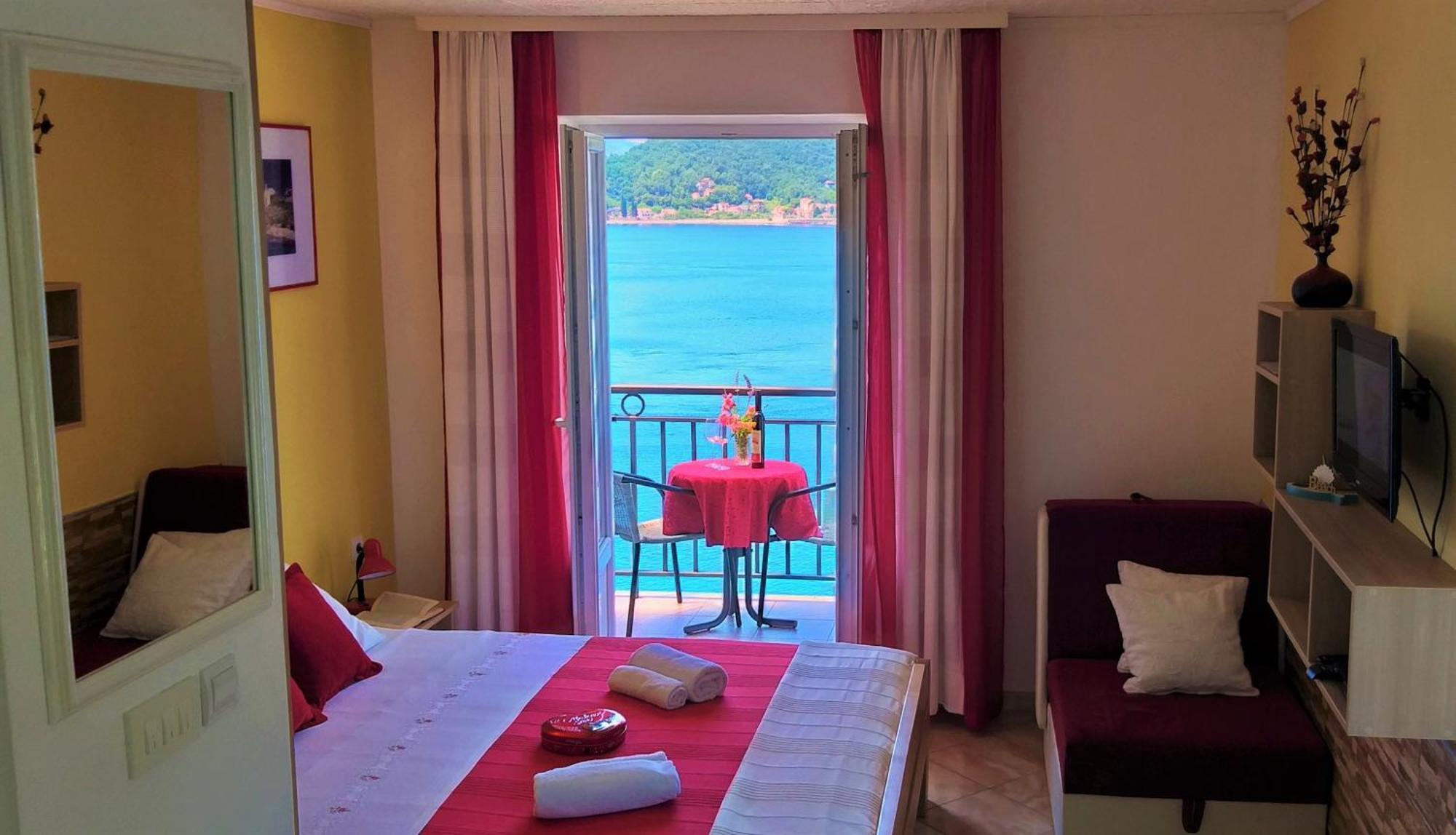Apartments Okuka Tivat Exterior foto