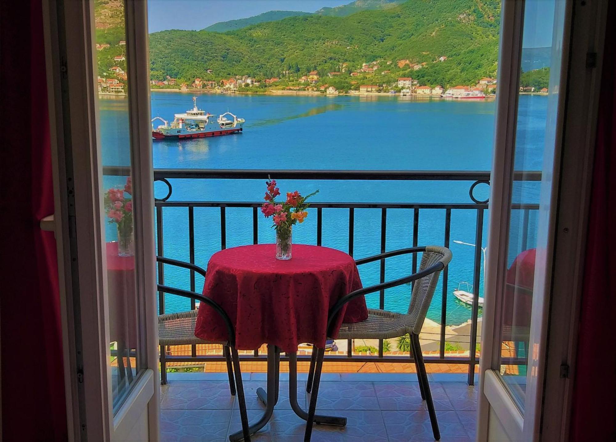 Apartments Okuka Tivat Habitación foto
