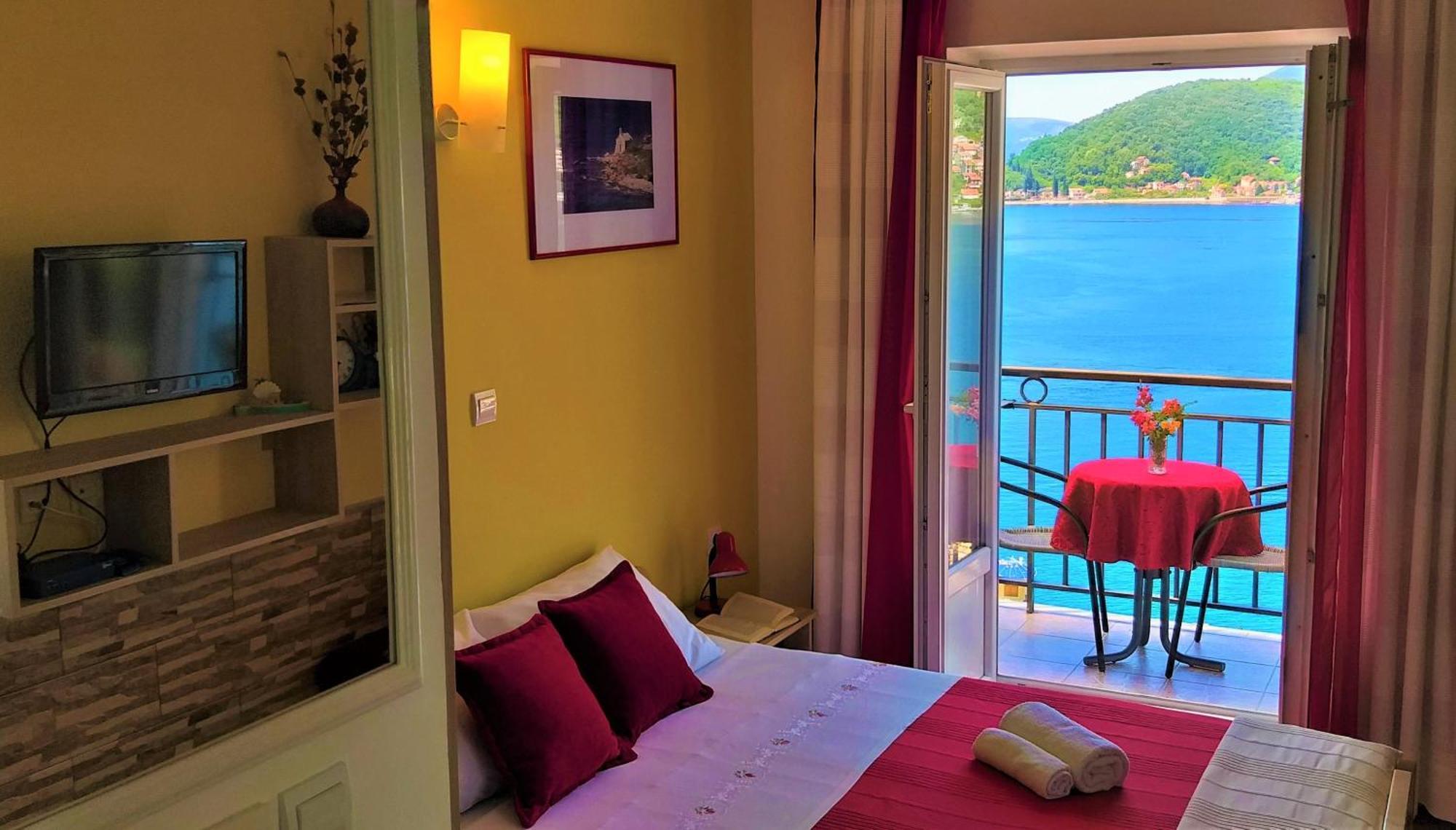 Apartments Okuka Tivat Habitación foto
